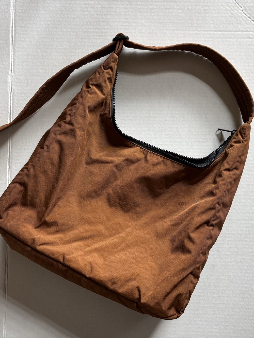 Baggu Brown Nylon Shoulder Bag - Picture 2 of 3